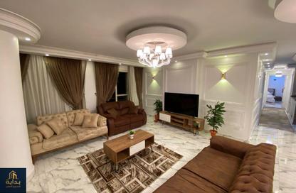 Apartment - 3 Bedrooms - 3 Bathrooms for rent in Mohamed Hassanein Heikal St. - 6th Zone - Nasr City - Cairo