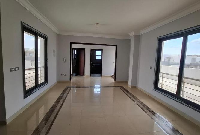 8569999 - Property Image 2