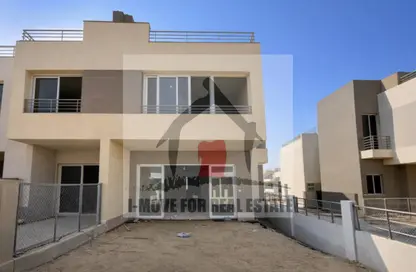 (بنتهاوس  (روف - 4 غرف نوم - 4 حمامات للبيع في ذا كراون - طريق مصر اسكندرية الصحراوي - مدينة 6 أكتوبر - الجيزة