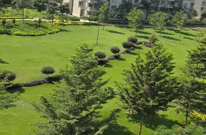 شقة - 4 غرف نوم - 3 حمامات للبيع في B12 - مدينتي - القاهرة