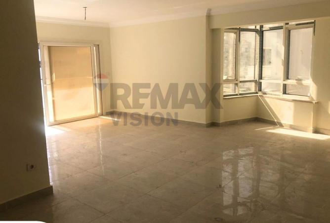 54758092 - Property Image 2