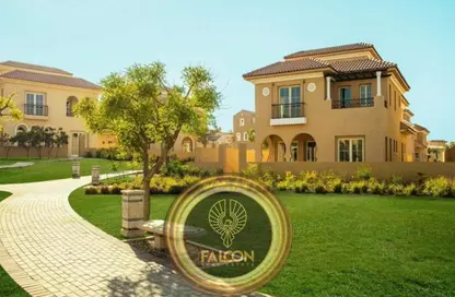 Villa - 5 Bedrooms - 5 Bathrooms for sale in Hyde Park - New Cairo City - Cairo