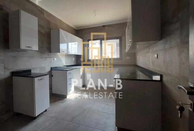 101782379 - Property Image 3