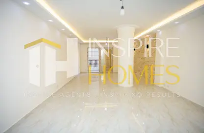 Apartment - 3 Bedrooms - 2 Bathrooms for sale in Stanley - Hay Sharq - Alexandria
