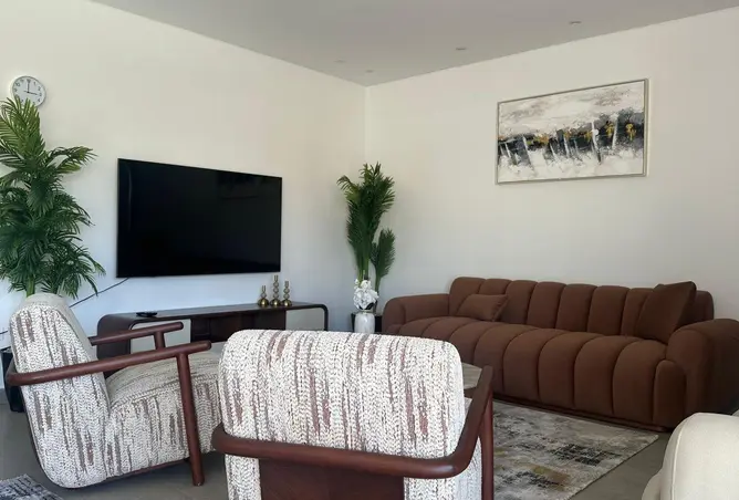 87206547 - Property Image 2