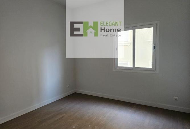 8643530 - Property Image 2