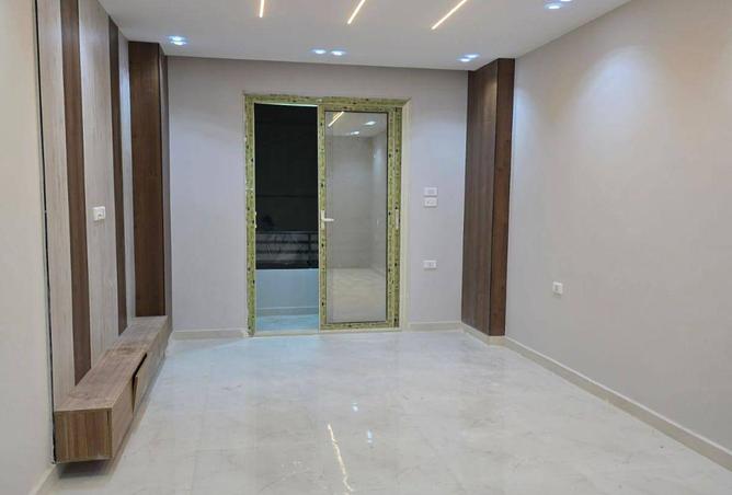 65410308 - Property Image 3