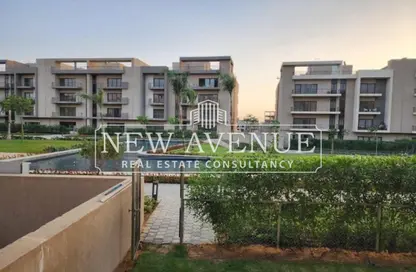 Apartment - 3 Bedrooms - 3 Bathrooms for sale in Moon Residences - Fifth Square - The 5th Settlement - New Cairo City - Cairo