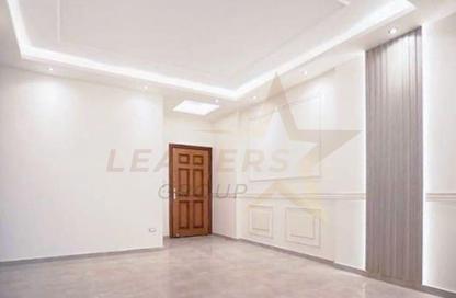 Apartment - 4 Bedrooms - 2 Bathrooms for sale in New Smouha - Smouha - Hay Sharq - Alexandria