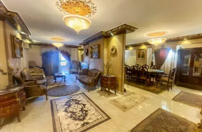 شقة - 5 غرف نوم - 3 حمامات للبيع في سيدي بشر - حي اول المنتزة - الاسكندرية