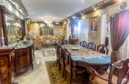 Apartment - 5 Bedrooms - 3 Bathrooms for sale in Sidi Beshr - Hay Awal El Montazah - Alexandria