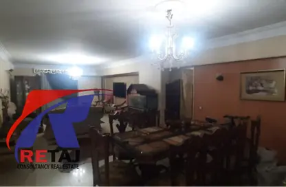 Apartment - 4 Bedrooms - 2 Bathrooms for sale in Nagaty Serag St. - 8th Zone - Nasr City - Cairo