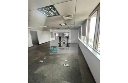 Half Floor - Studio - 3 Bathrooms for rent in Maadi Bridge 1 - Maadi - Hay El Maadi - Cairo