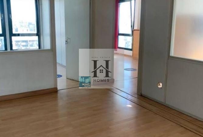 70090416 - Property Image 3