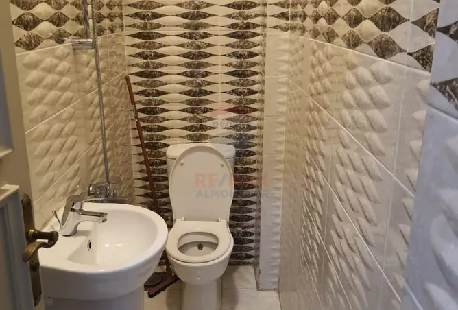 117022531 - Property Image 2