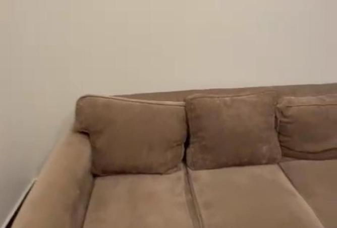 70359831 - Property Image 2