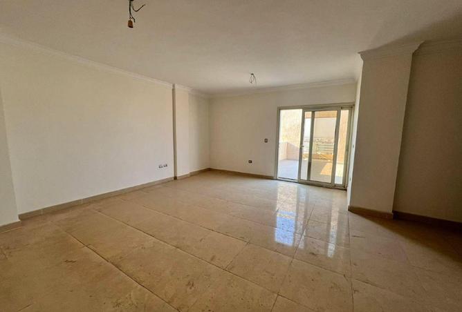 67218161 - Property Image 3