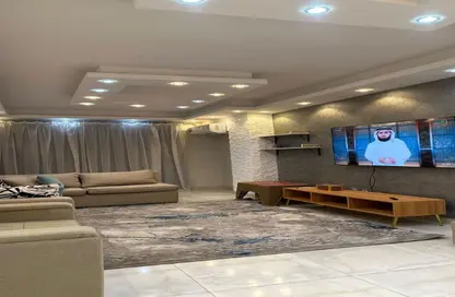 Apartment - 3 Bedrooms - 2 Bathrooms for rent in Al Murooj - Northern Expansions - 6 October City - Giza
