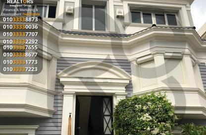 Villa - 3 Bedrooms - 3 Bathrooms for sale in Mountain View Giza Plateau - Ring Road - 6 October City - Giza
