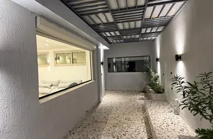 Apartment - 4 Bedrooms - 3 Bathrooms for sale in Al Narges 3 - Al Narges - New Cairo City - Cairo