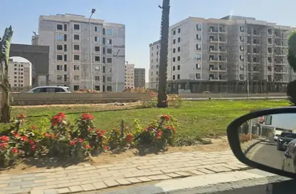 Apartment - 2 Bedrooms - 2 Bathrooms for sale in Swan Lake Residence - 5th Settlement Compounds - The 5th Settlement - New Cairo City - Cairo