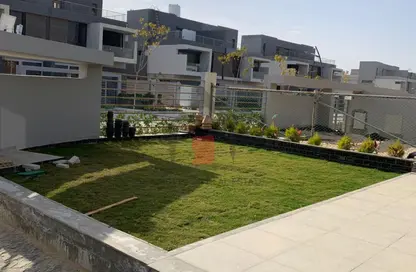 منزل مزدوج - 3 غرف نوم - 4 حمامات للايجار في باتيو الزهراء - كمبوندات الشيخ زايد - الشيخ زايد - الجيزة