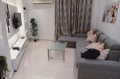 Apartment - 2 Bedrooms - 1 Bathroom for rent in Al Mesaha St. - Dokki - Giza