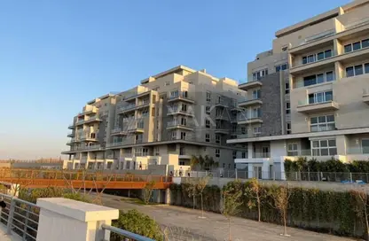 Apartment - 5 Bedrooms - 4 Bathrooms for sale in Mountain View iCity - 5th Settlement Compounds - The 5th Settlement - New Cairo City - Cairo