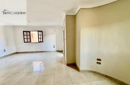 Apartment - 3 Bedrooms - 2 Bathrooms for rent in El Yasmeen 2 - El Yasmeen - New Cairo City - Cairo Apartment - 3 Bedrooms - 2 Bathrooms for rent in El Yasmeen 2 - El Yasmeen - New Cairo City - Cairo