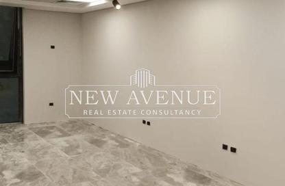 Office Space - 1 Bedroom - 1 Bathroom for rent in Hyde Park Business District Mall - South Teseen St. - The 5th Settlement - New Cairo City - Cairo