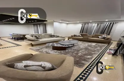 شقة - 3 غرف نوم - 2 حمامات للايجار في شارع طلعت مصطفي - الرحاب المرحلة الثانية - الرحاب - مدينة القاهرة الجديدة - القاهرة