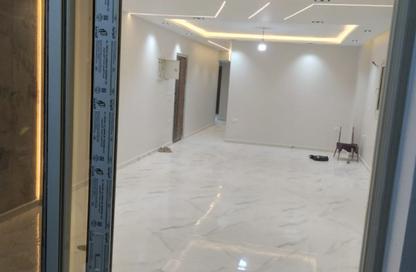 Apartment - 2 Bedrooms - 1 Bathroom for rent in Mostashareen - North Investors Area - New Cairo City - Cairo