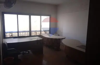 مساحات مكتبية - 3 غرف نوم - 2 حمامات للبيع في شارع الخليفه المأمون - روكسي - مصر الجديدة - القاهرة