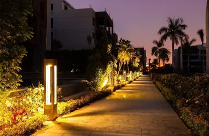 شقة - 2 غرف نوم - 2 حمامات للايجار في سيلفر بالم - المستثمرين الشمالية - مدينة القاهرة الجديدة - القاهرة