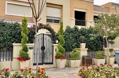 منزل مزدوج - 5 غرف نوم - 4 حمامات للبيع في كرونز ساراي - كمبوندات مدينة المستقبل - مدينة المستقبل - القاهرة