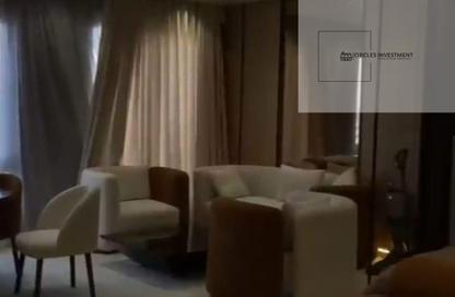 فيلا - 4 - 4 للبيع في كليوباترا سكوير - محور 26 يوليو - مدينة 6 أكتوبر - الجيزة