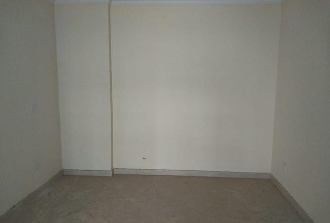 74029231 - Property Image 3