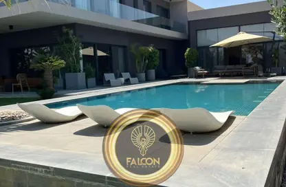 Villa - 4 Bedrooms - 4 Bathrooms for sale in Swan Lake Residence - 5th Settlement Compounds - The 5th Settlement - New Cairo City - Cairo