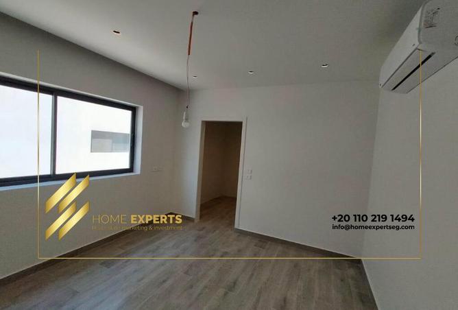 8501800 - Property Image 3