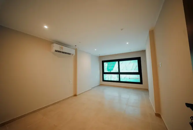 98815636 - Property Image 3