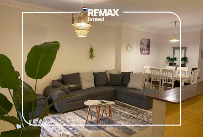 97727860 - Property Main Image