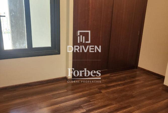81313921 - Property Image 3