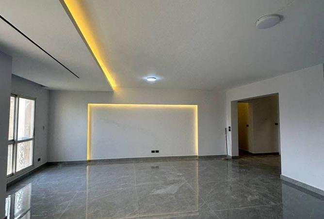 57493449 - Property Image 3