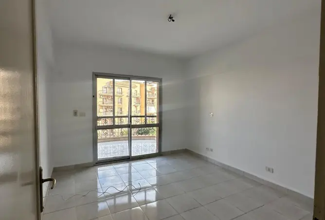 117280032 - Property Image 3