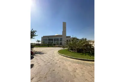 Apartment - 3 Bedrooms - 3 Bathrooms for sale in Village West - Sheikh Zayed Compounds - Sheikh Zayed City - Giza