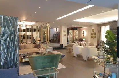 فيلا - 4 غرف نوم - 7 حمامات للبيع في الباتيو 4 - الباتيو - كمبوندات الشروق - مدينة الشروق - القاهرة