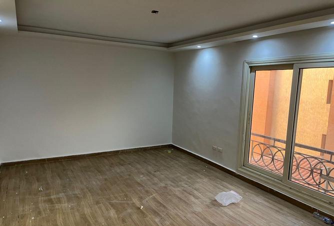 68782302 - Property Image 2