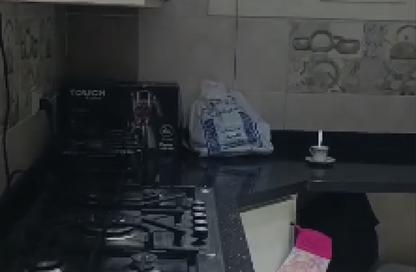 Apartment - 3 Bedrooms - 1 Bathroom for rent in Cornish Al Nile St. - Hay Torah - Cairo