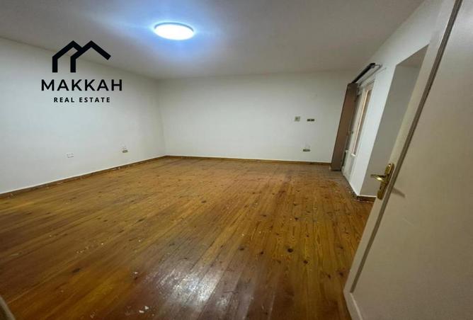 8700141 - Property Image 3