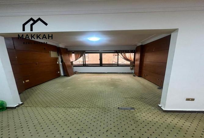 8700141 - Property Image 2